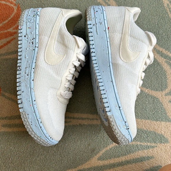 Nike Air Women’s Size 7 - Picture 4 of 7